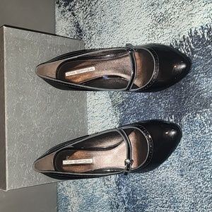 Via Spiga Equate Patent Leather Heels - 9.5 / 9.5M